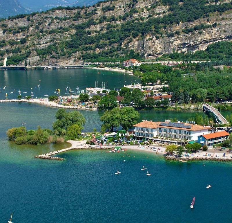 Hotel Lido Blu - Surf & Bike Torbole Sul Garda Exterior photo